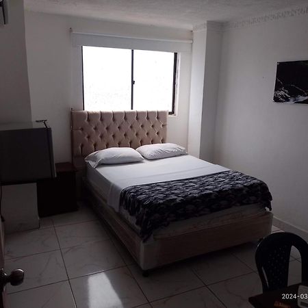 בארנקווילה Hotel Interamericano מראה חיצוני תמונה