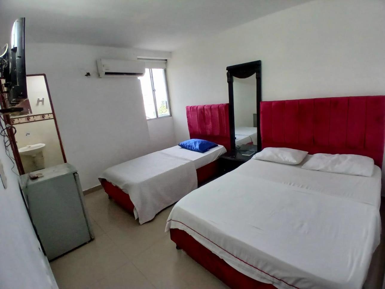 בארנקווילה Hotel Interamericano מראה חיצוני תמונה