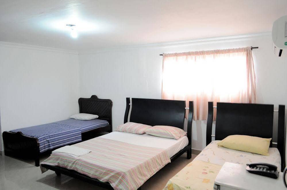 בארנקווילה Hotel Interamericano מראה חיצוני תמונה