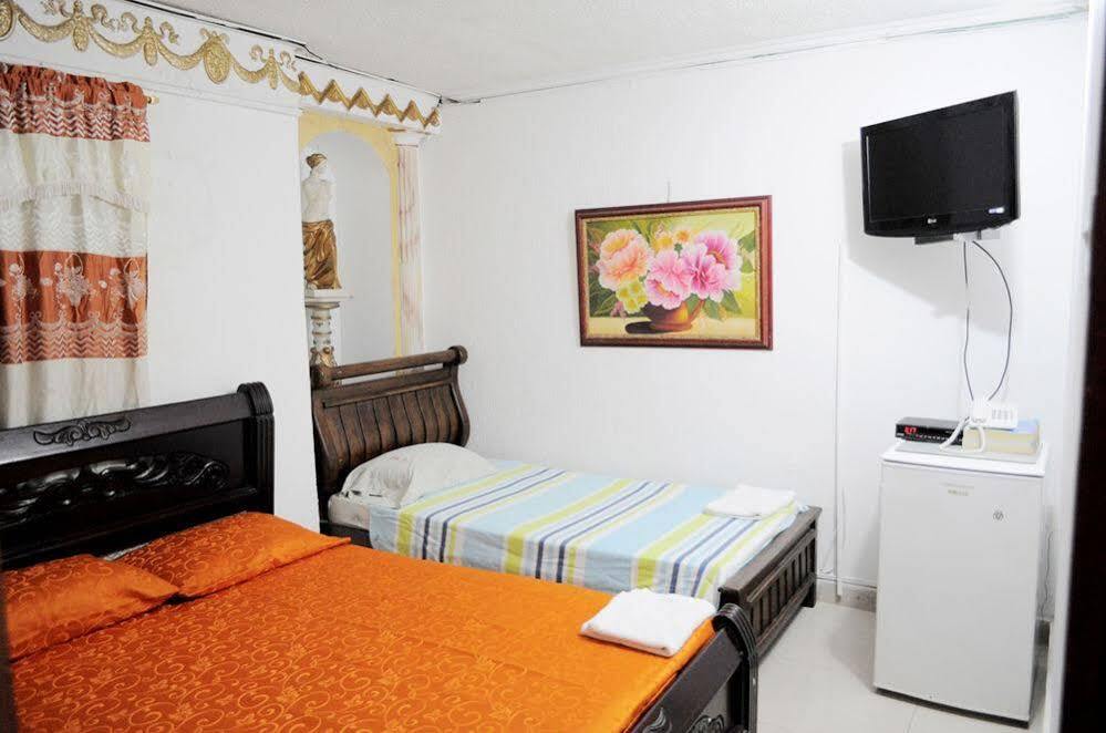 בארנקווילה Hotel Interamericano מראה חיצוני תמונה
